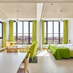 4* Hotel apartamentowy Toeoeloe Towers