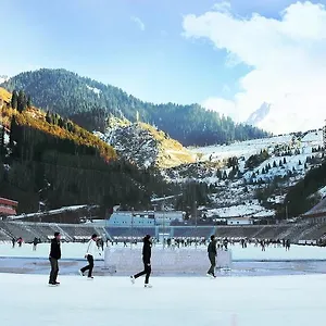 Medeu Almaty Бескайнар